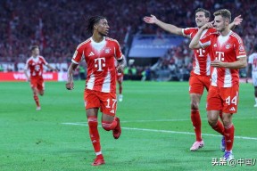 包含比赛规则变更首场状态出色，C9观众沸腾！，凯恩重返赛场全场沸腾不已的词条