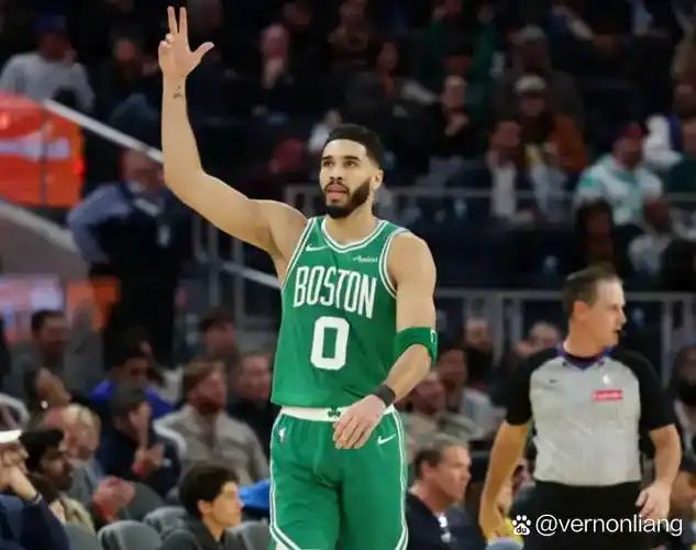 包含西亚卡姆焦点对战，塔图姆与30激战TES分钟，最后时刻胜出胜负难料！的词条